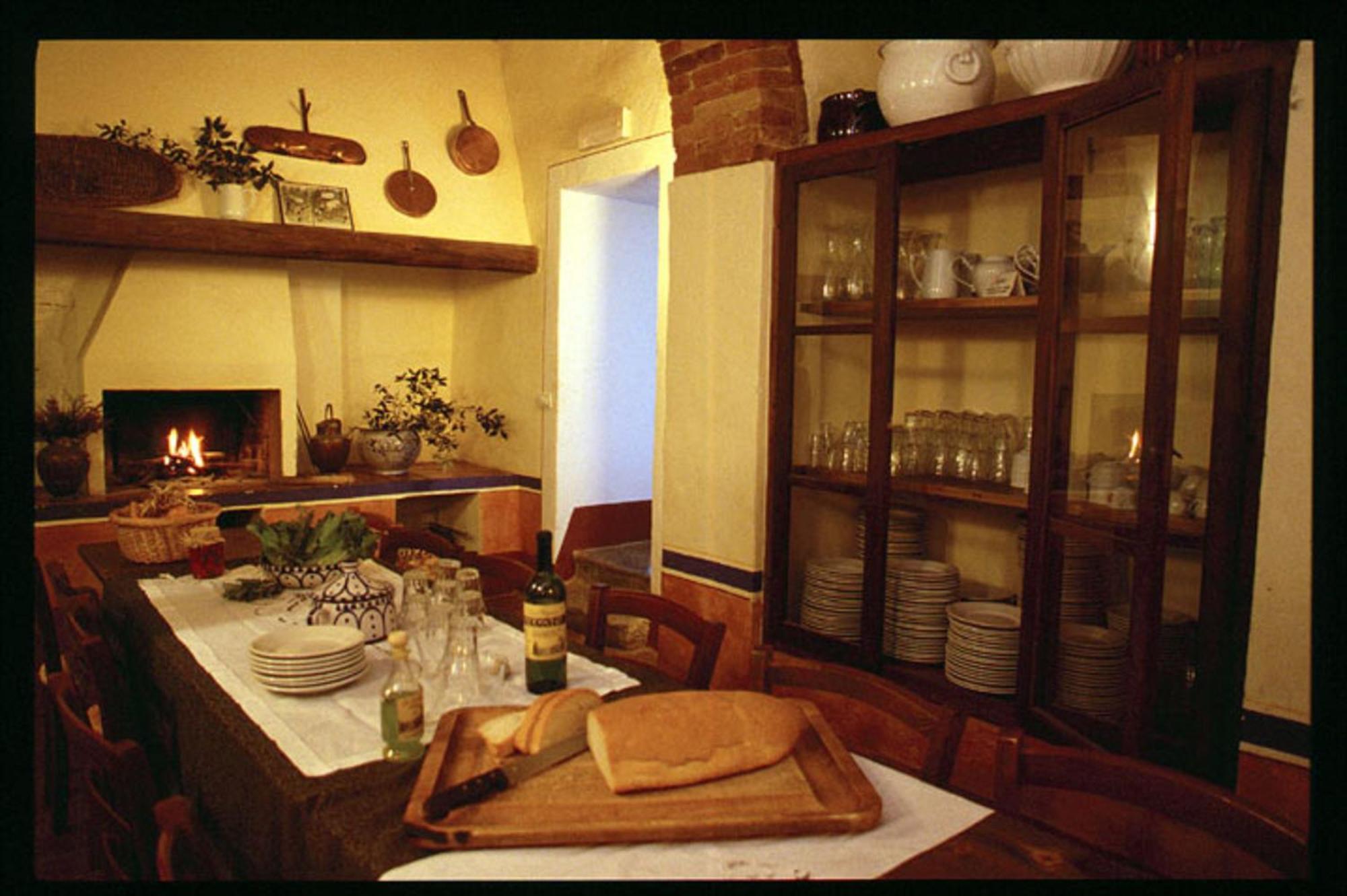 Tenuta Di Spannocchia Rosia Εξωτερικό φωτογραφία